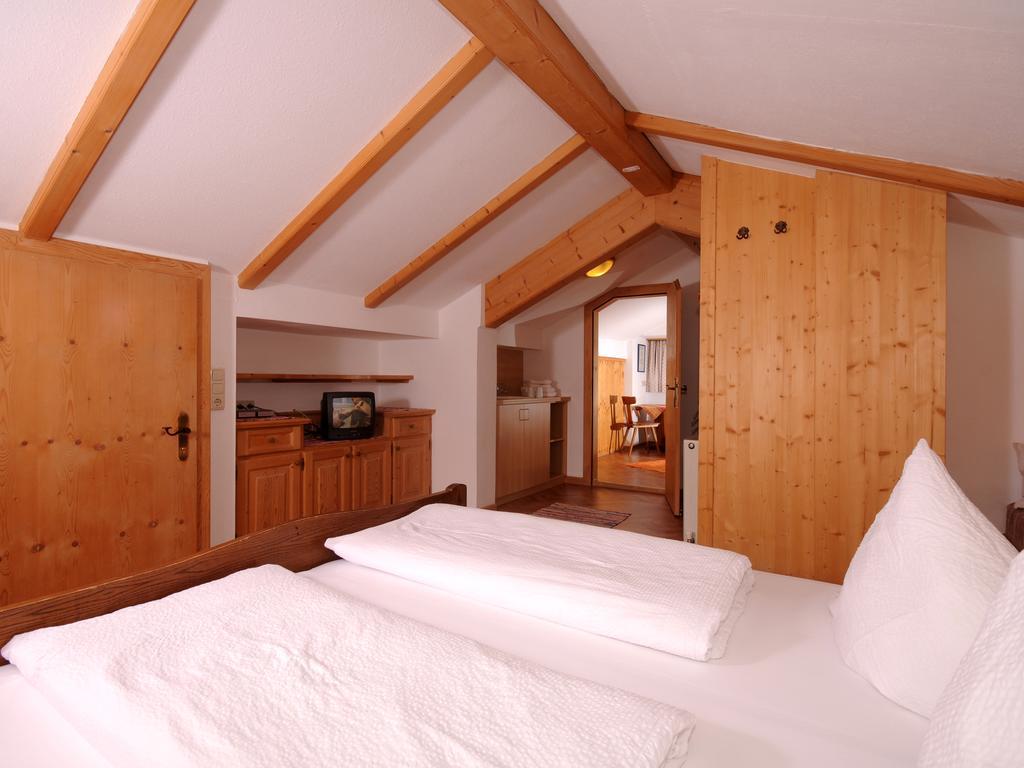 Ferienhaus Martlerhof Tux Room photo