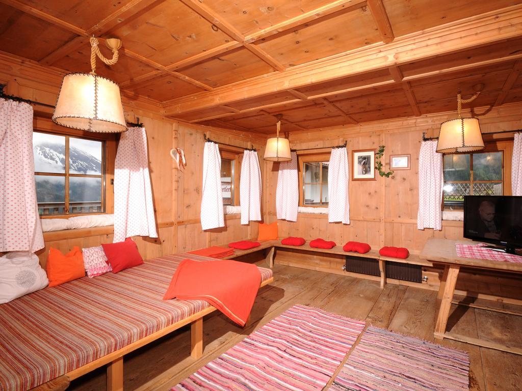 Ferienhaus Martlerhof Tux Room photo